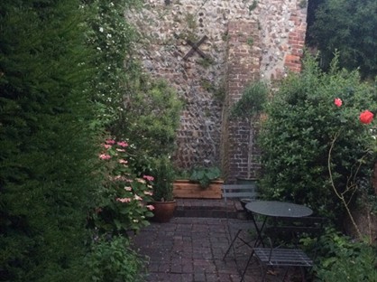 2 Bed Terraced House, Keere Street, BN7