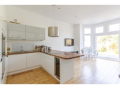 3 Bed Flat, Oakdale Road, SW16