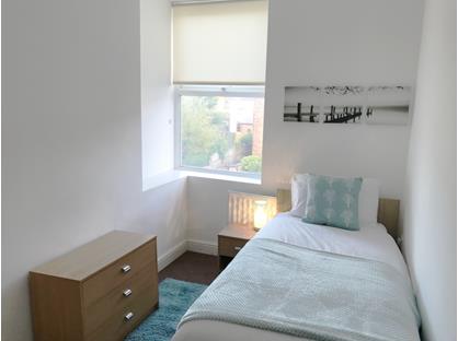 Room in a Shared House, The Queens, DN22