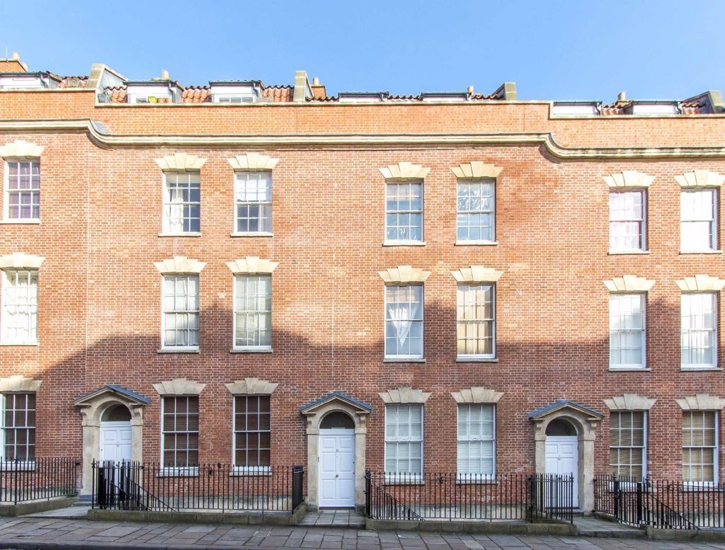 2 Bed Flat, St. Paul Street, BS2