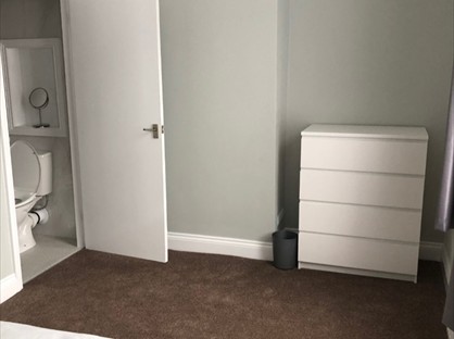 Room in a Shared House, Haywra Street, HG1