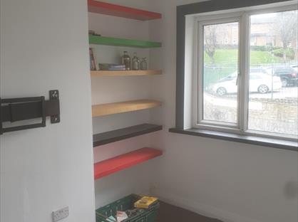 Room in a Shared House, Halifax Road, WF13