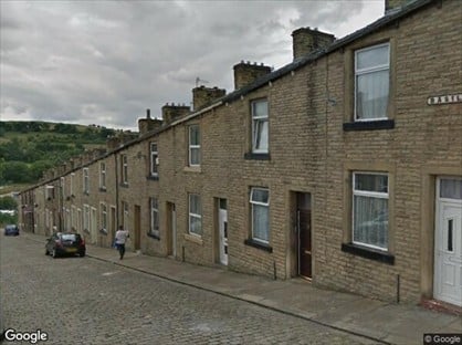 2 Bed Terraced House, Basil Street, BB8