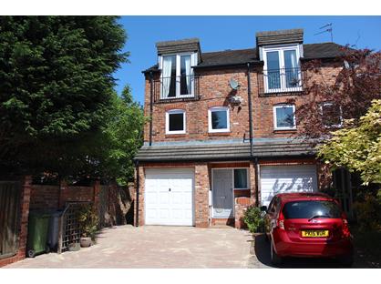3 Bed Semi-Detached House, Balmoral Way, SK9