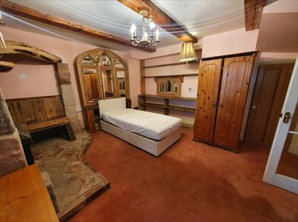 Room in a Shared House, Town Lane, EX5
