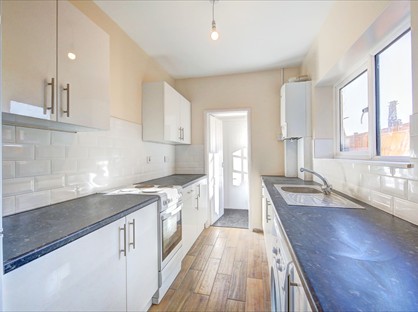 4 Bed Semi-Detached House, Villiers Road, KT1