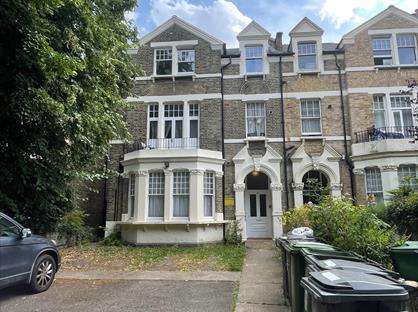 1 Bed Flat, Lewisham Park, SE13
