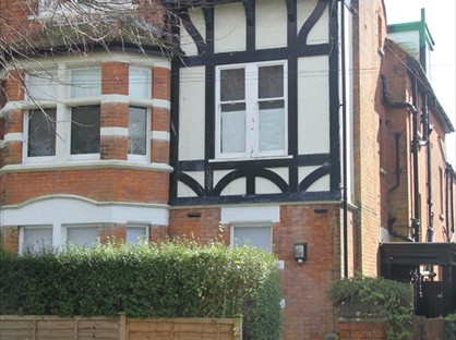 Studio Flat, Grimston Gardens, CT20