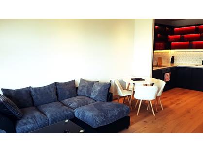 1 Bed Flat, Bridgewater House, E14