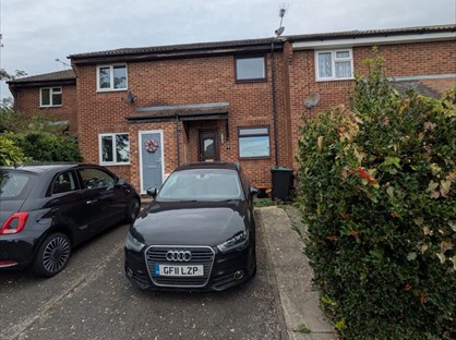 2 Bed Terraced House, Silverdale, DA3