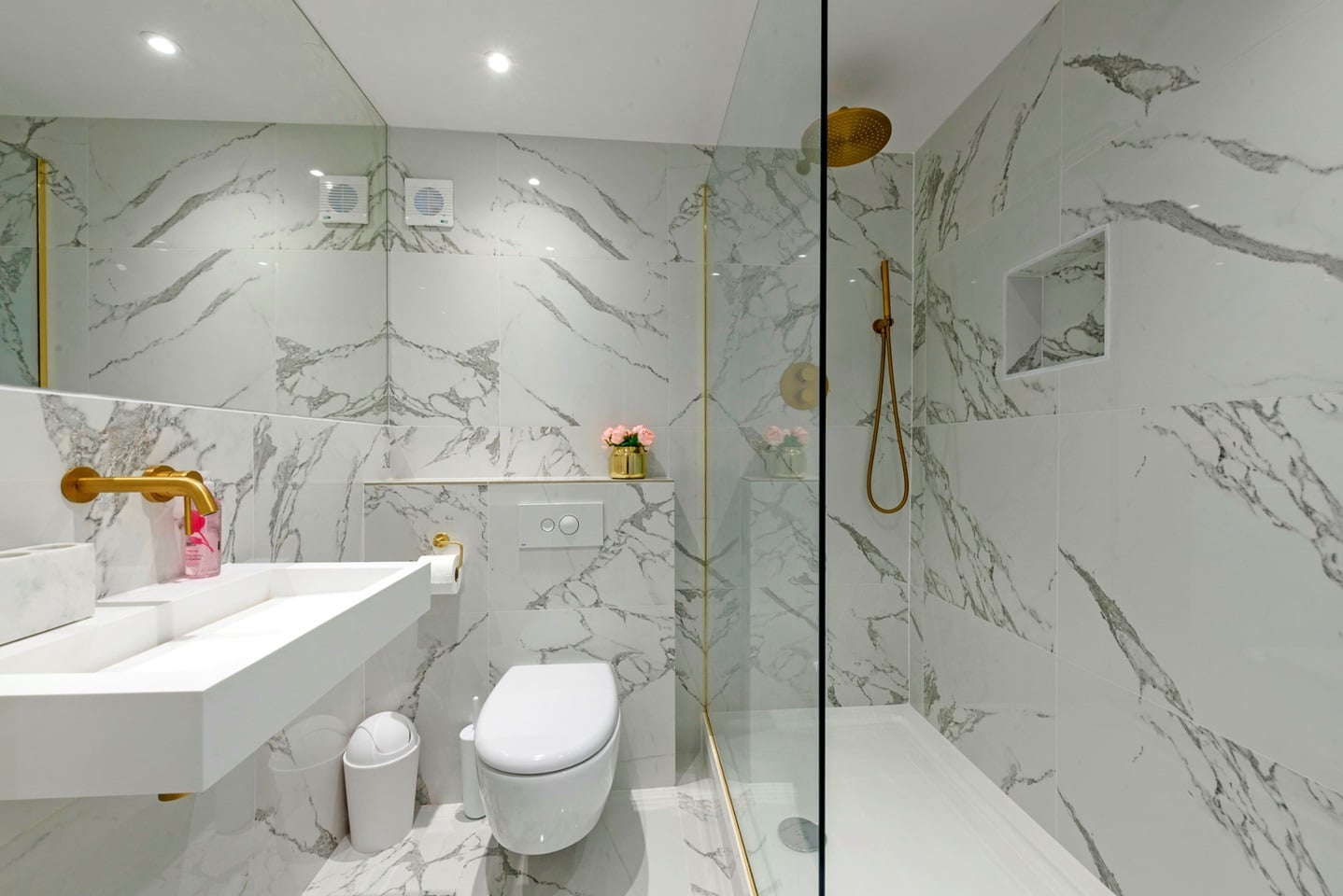 2 Bed Flat, Josephine Avenue, SW2 photo 4