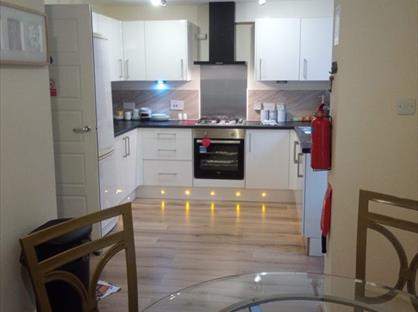 4 Bed Semi-Detached House, Garthdee Road, AB10