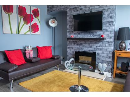 3 Bed Semi-Detached House, Deans Rd, WV1