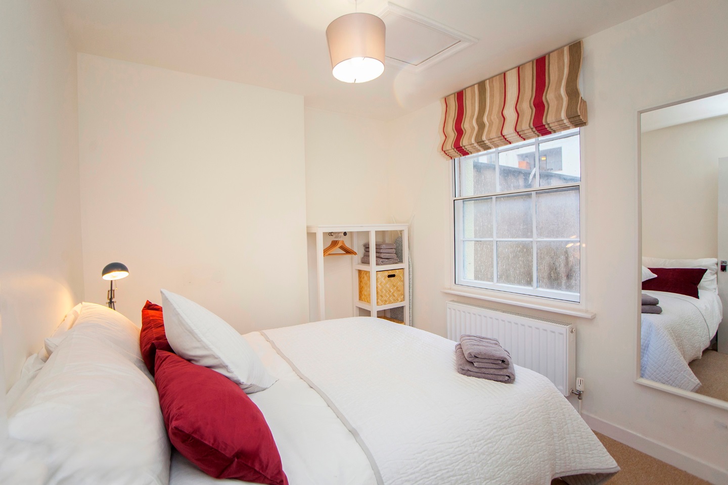 1 Bed Flat, St. Philips, BS2 photo 5