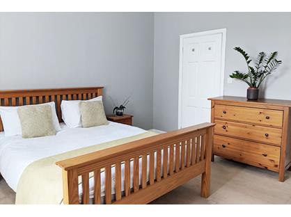 1 Bed Flat, Adie Road, W6