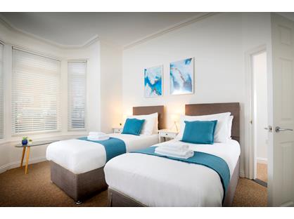 2 Bed Flat, Francis Avenue, PO4