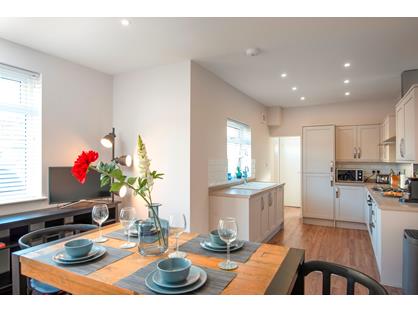 3 Bed Terraced House, Morley Road, PO4