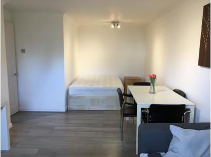 Room in a Shared Flat, Cadnam Lodge, E14