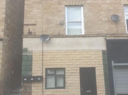 1 Bed Flat, Daisy Hill, WF13