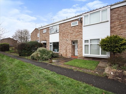 4 Bed Terraced House, Curzon Grove, CV31