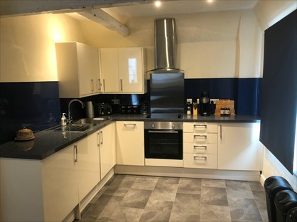 1 Bed Flat, Fore Street, EX4