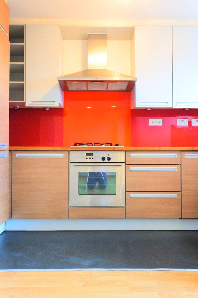 Additional image 11 of 2 Bed Flat, Varcoe Road, SE16, N1 7GU