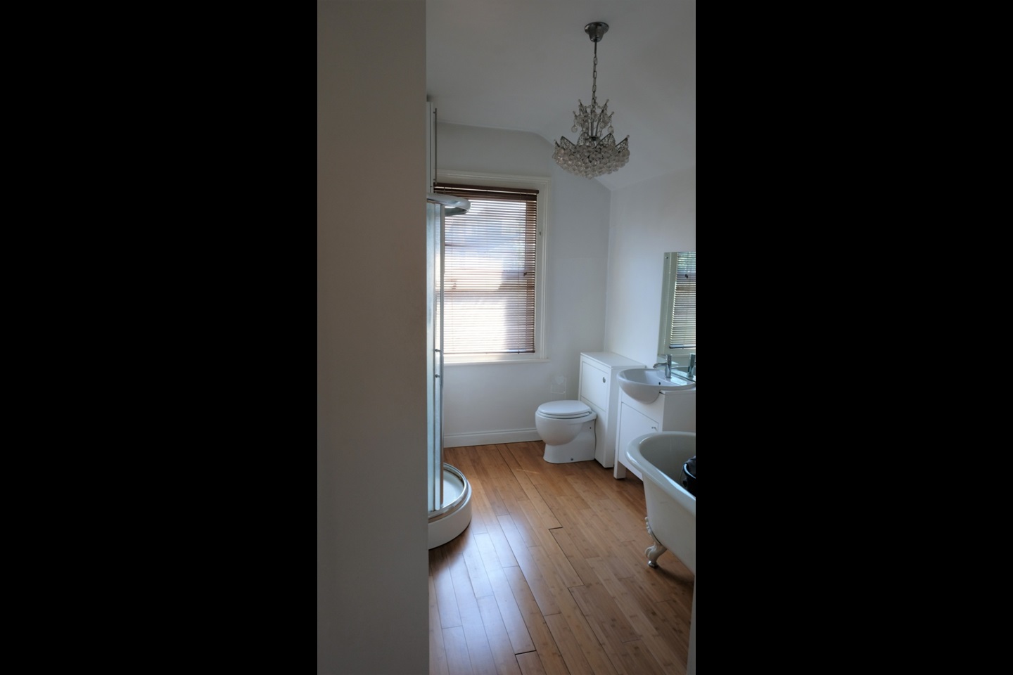 Hampton Hill 2 Bed Terraced House, Westbank Road, TW12 To Rent Now