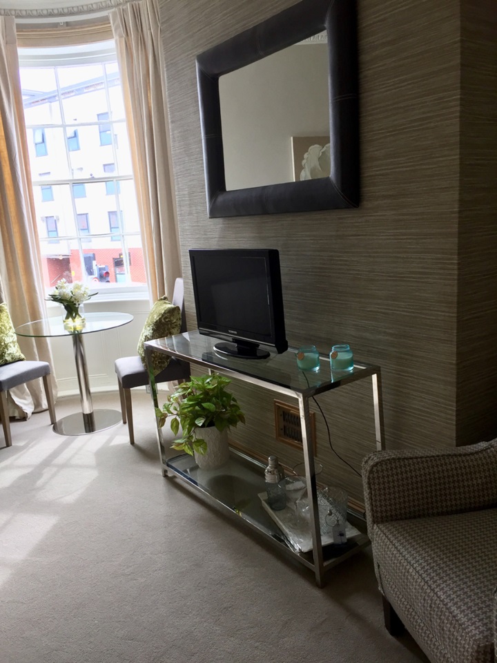 Cheltenham 1 Bed Flat, Street, GL52 To Rent Now for £875