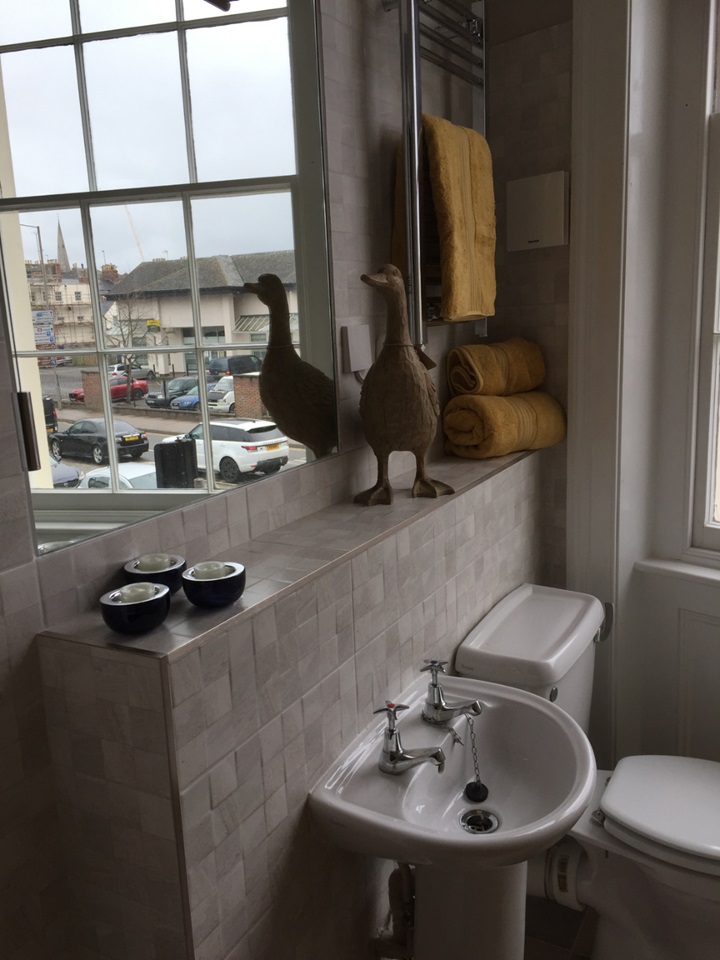 Cheltenham 1 Bed Flat, Street, GL52 To Rent Now for £875