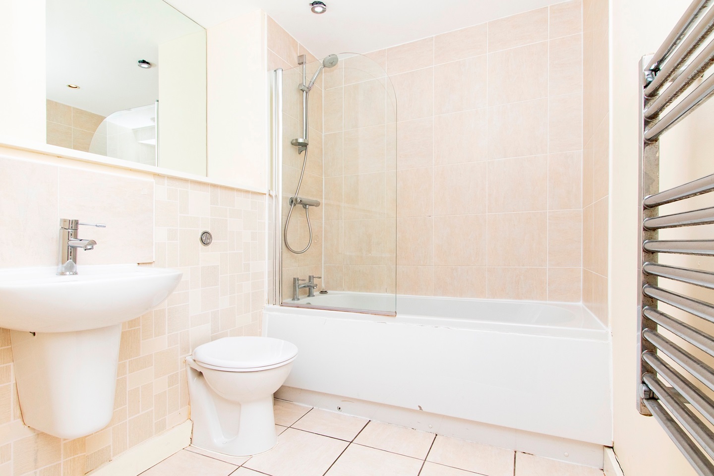 Liverpool 2 Bed Flat, Pall Mall, L3 To Rent Now for £950.00 p/m