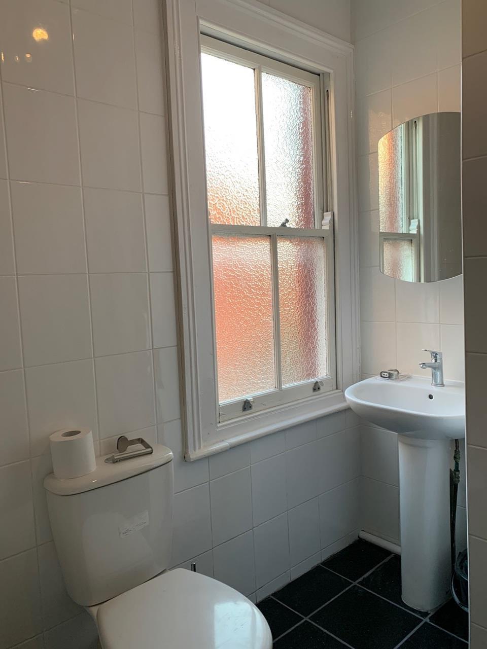 Sutton 2 Bed Lenham Road, SM1 To Rent Now for £1,850.00 p/m