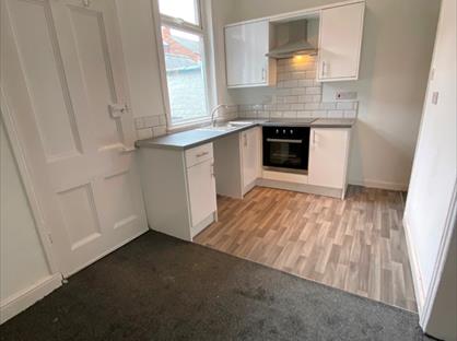 2 Bed Terraced House, Reid Street, DL3