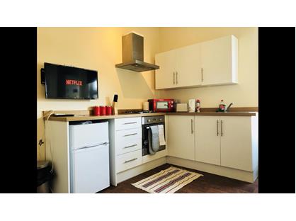 2 Bed Flat, South Avenue, SS2