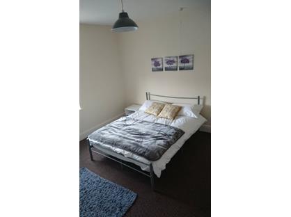 Room in a Shared House, Main Street, NG20
