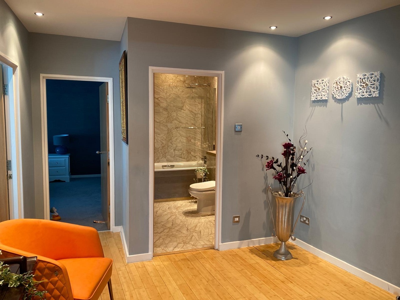 Additional image 10 of 3 Bed Flat, Beetham Plaza, L2, N1 7GU