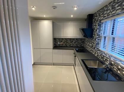 1 Bed Flat, Chapel Lane, LN1