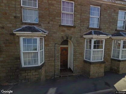 1 Bed Flat, Commercial Street, GL14