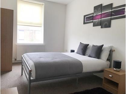 Room in a Shared House, Queen Street, DN22