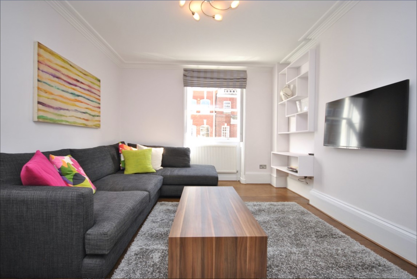 2 Bed Maisonette, Queen Anne St., W1G, N1 7GU