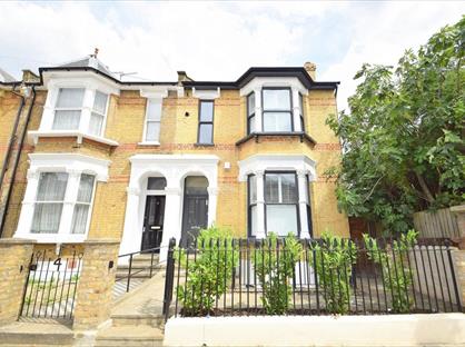 3 Bed Flat, Muston Road, E5