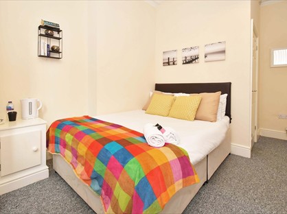 Room in a Shared House, Ruskin Road, CW2