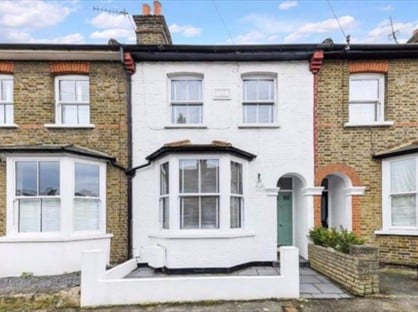 3 Bed Terraced House, Duke Street, SM1