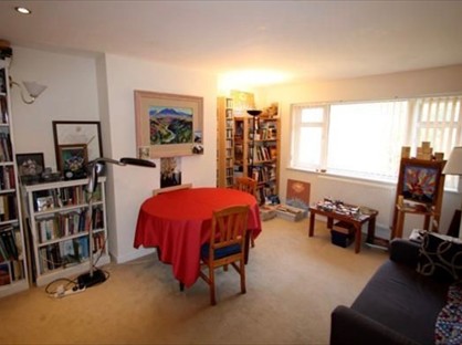 4 Bed Maisonette, St. Davids Close, HA9