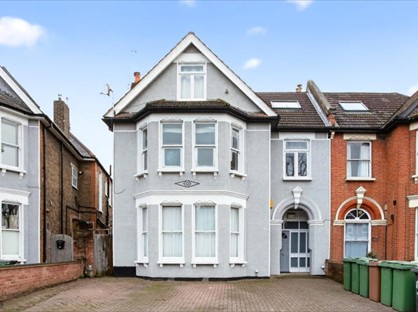 2 Bed Flat, Canadian Avenue, SE6