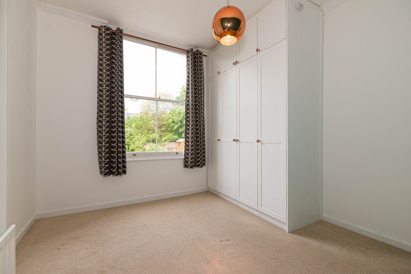 London 1 Bed Flat, Loftus Road, W12 To Rent Now for £1,850.00 p/m
