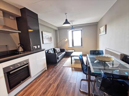 1 Bed Flat, Fabrick Square 1, B12