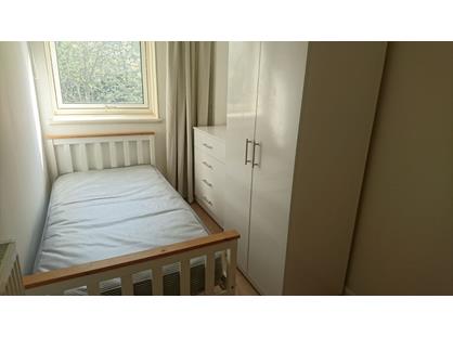 Room in a Shared House, Kennaroad House, SW11