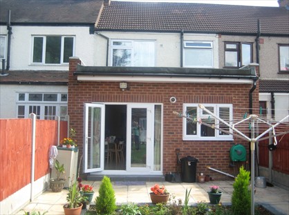 4 Bed Terraced House, Clifton Road, IG2
