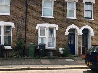 4 Bed Terraced House, Kneller Road, SE4