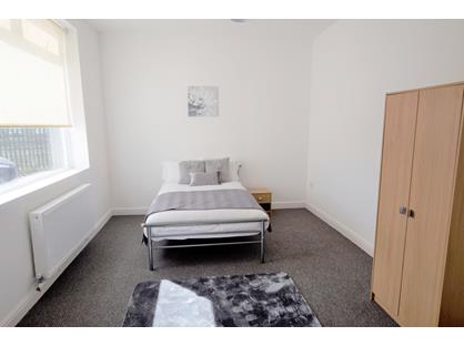 Room in a Shared Flat, Queen Street, DN22